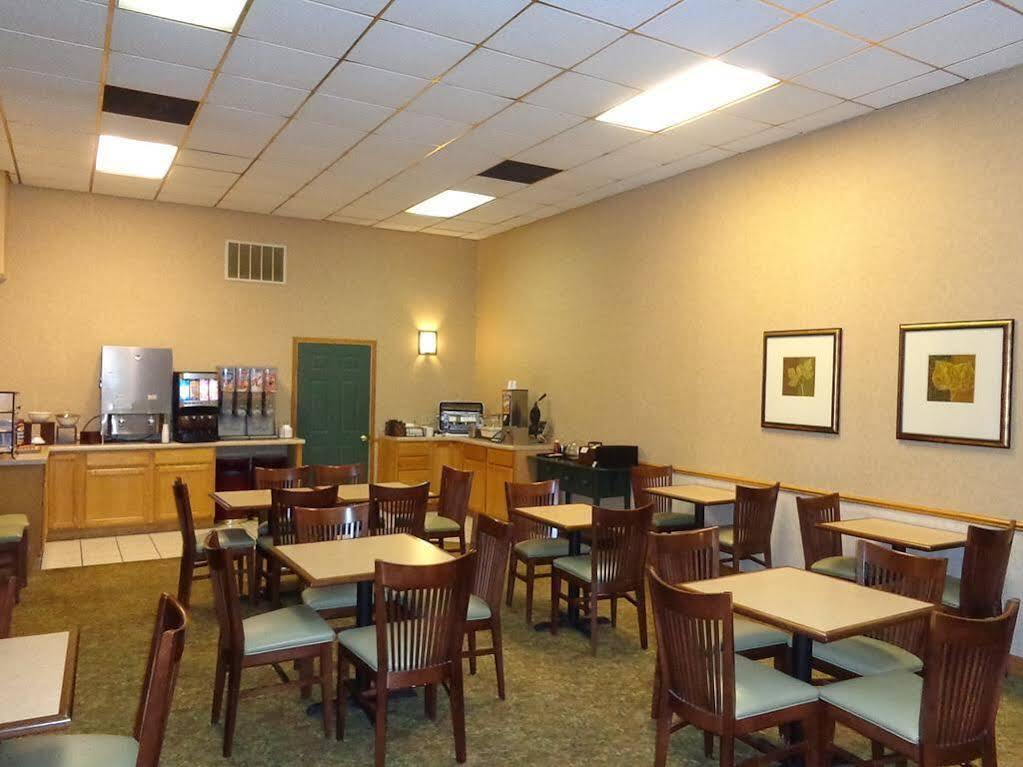 Country Inn & Suites By Radisson, Sparta, Wi Extérieur photo